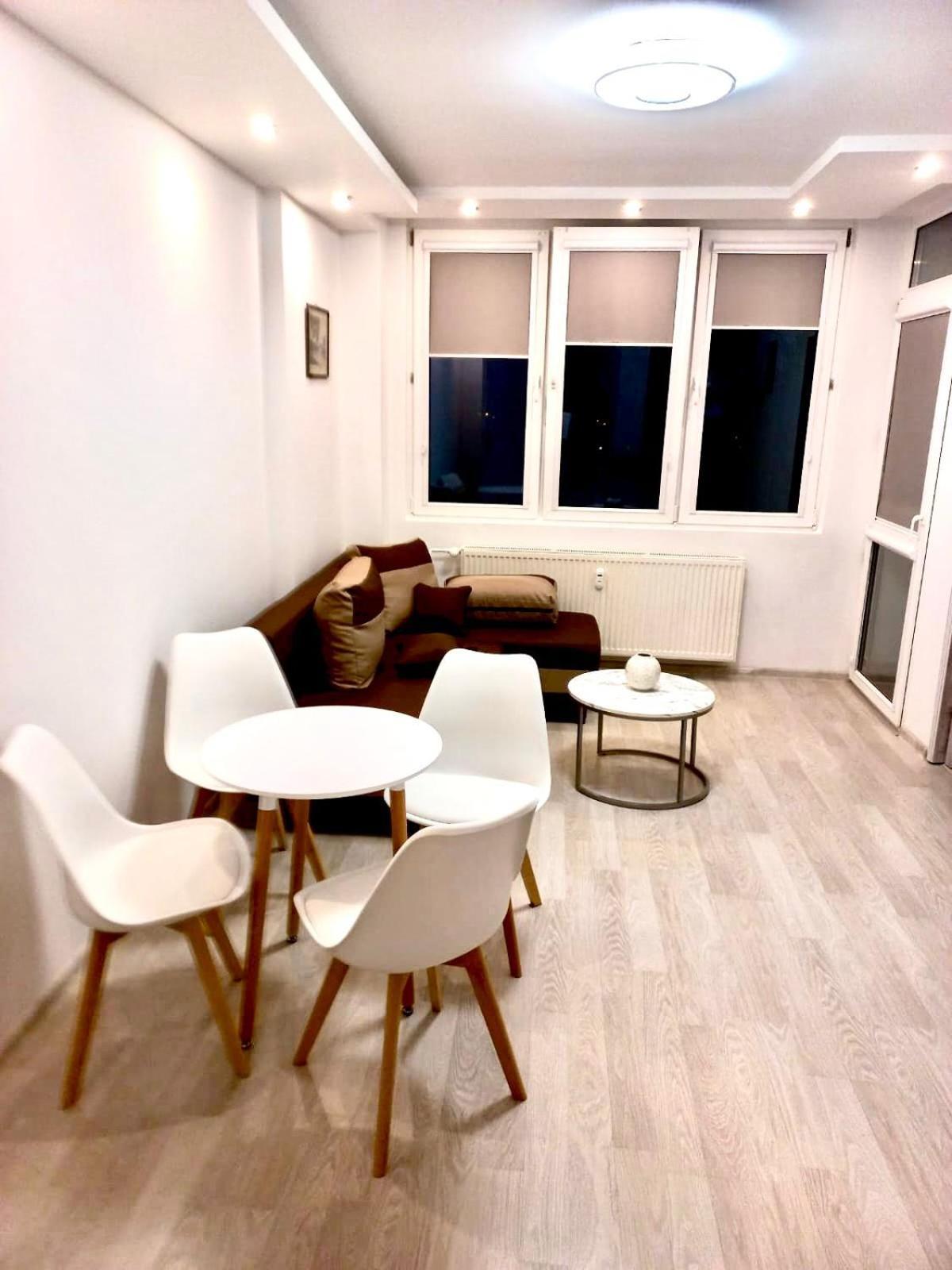 Apartment U Ani